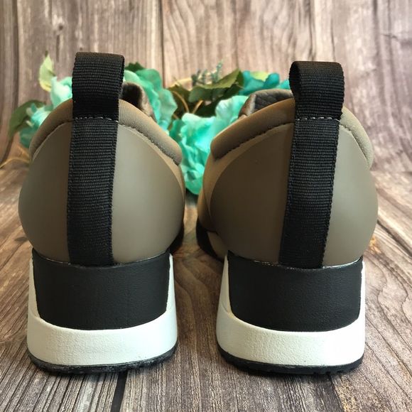 ALFANI Walkerr Taupe Step N' Flex Wedge Sneakers - Picture 5 of 9